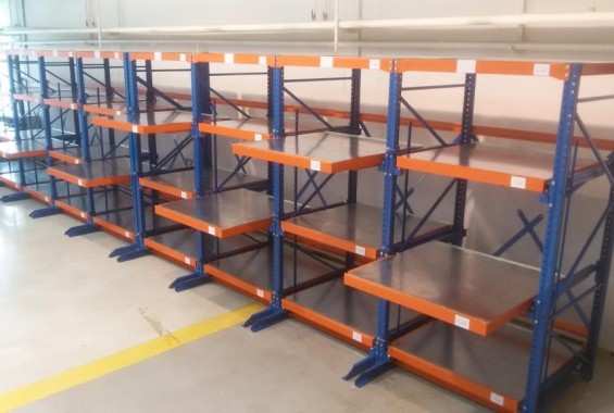 Стеллажи Slide-1000 с выдвижными полками